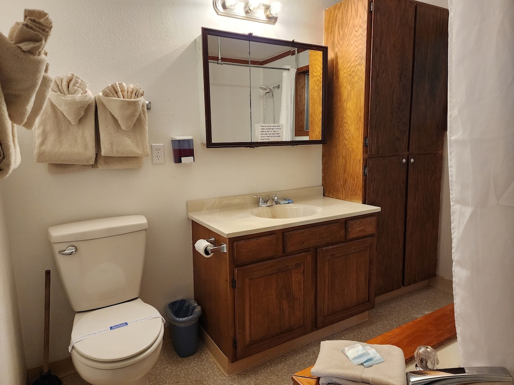 Plainview Motel & RV Park - photo 52