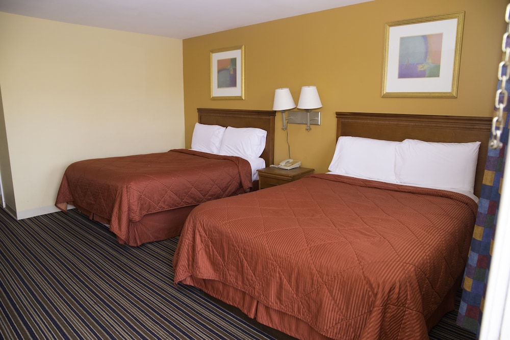 Capri inn and Suites - photo 8