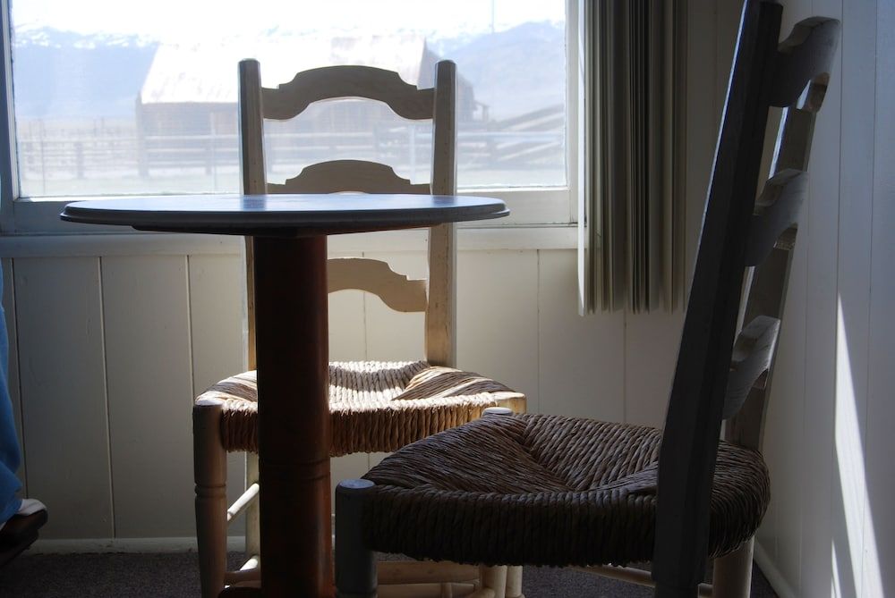 Redwood Motel - photo 10