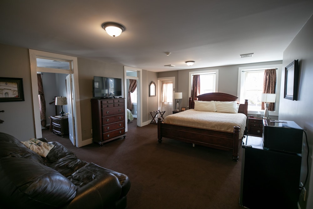 Nauvoo Temple House Hotel - photo 10