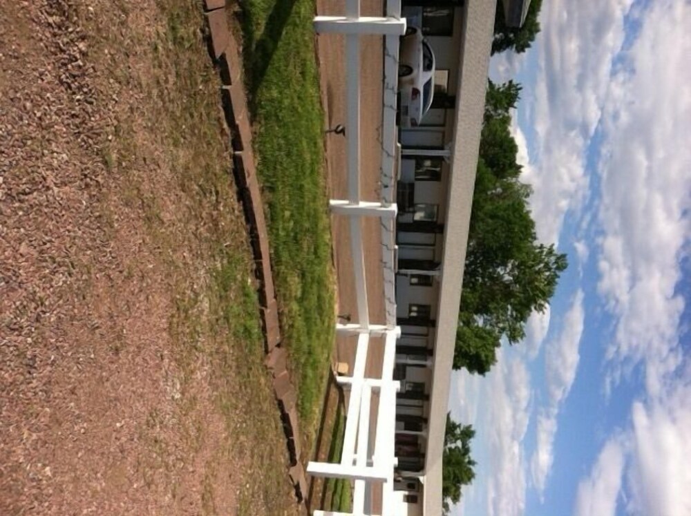 Dakota Winds Motel - photo 15