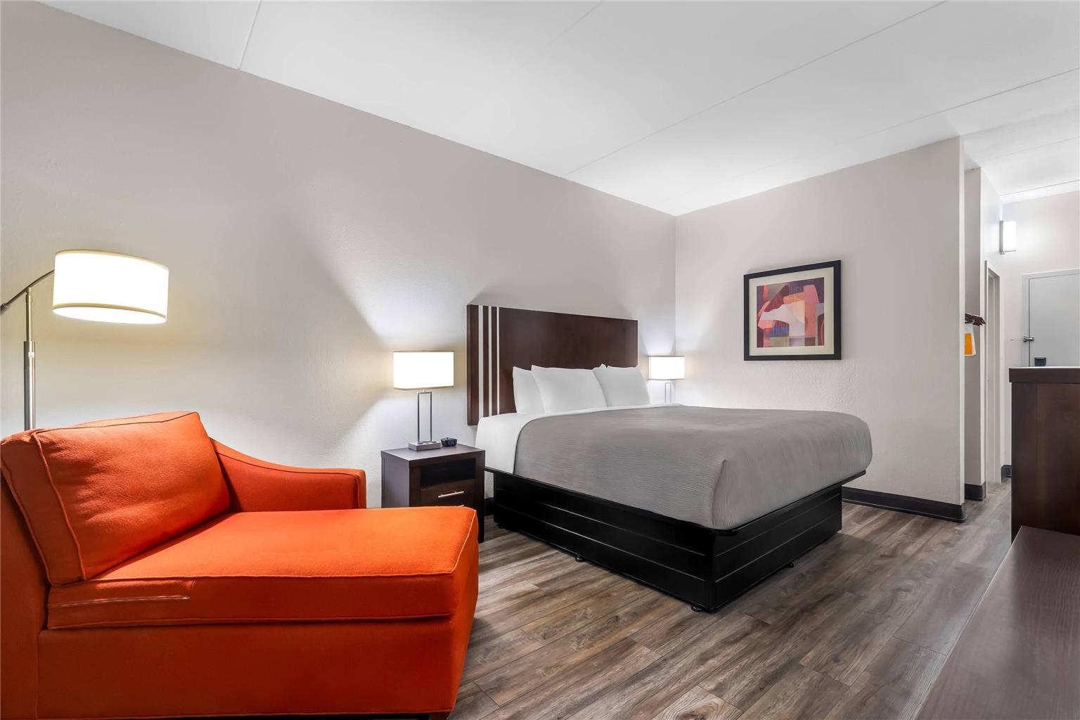 Quality Inn Chattanooga Hamilton Place - photo 13