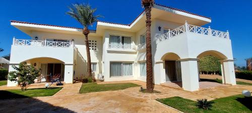 villa in Sharm El sheikh — 4-Star Luxury Hotel in Sharm El-Sheikh, Egypt