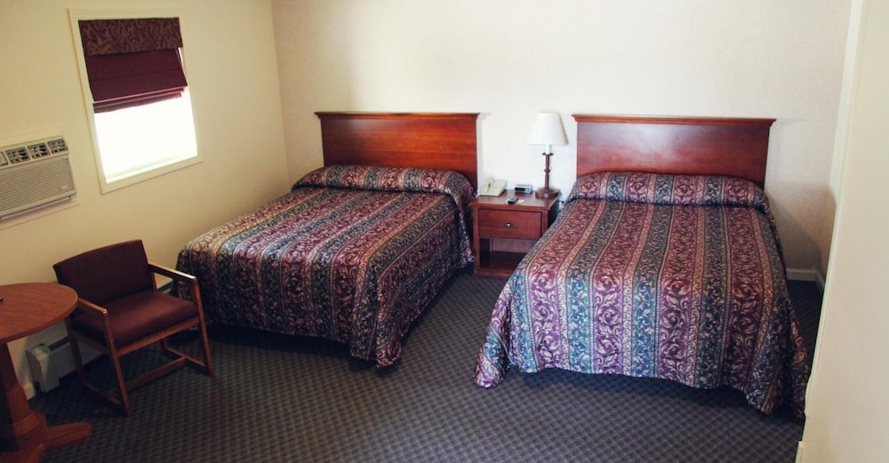 Potsdam Inn - photo 26