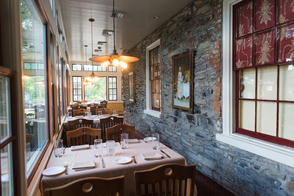 Logan Inn - photo 12