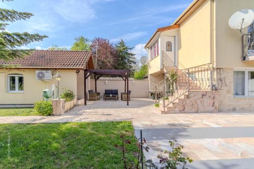 MagicLoc - last minute hotel in Esbly