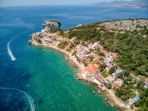 Villa Krofnica — 4-Star Luxury Hotel in Ulcinj, Montenegro