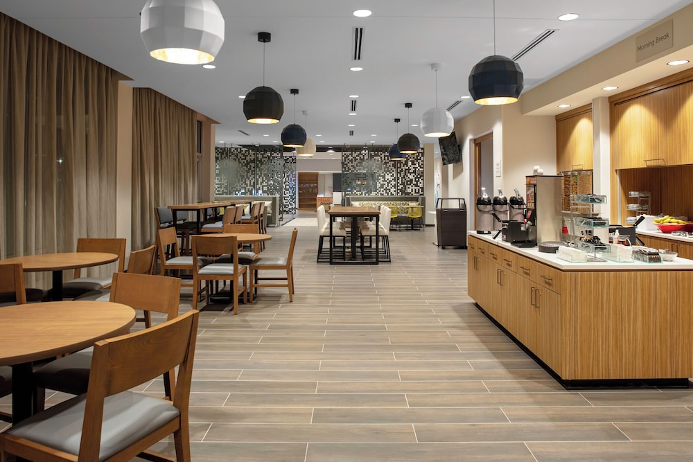 TownePlace Suites by Marriott Orlando Airport - photo 16