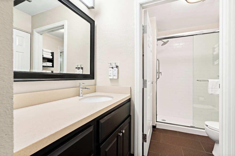 Staybridge Suites Cincinnati North by IHG - photo 59
