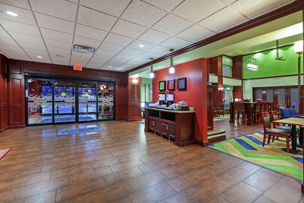 Hampton Inn & Suites Tulsa North Owasso - photo 5
