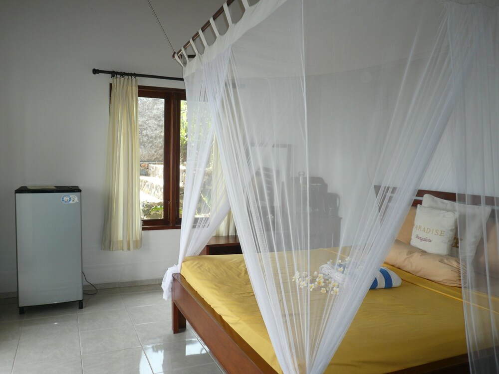 Paradise Bungalows — Amlapura — photo 2