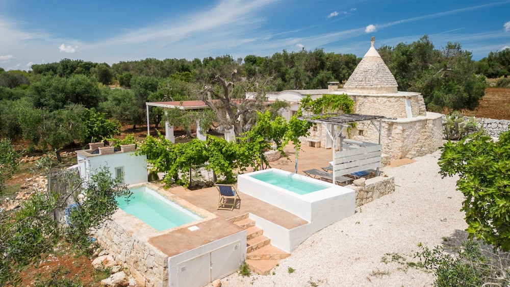 Trullo Solleone con Piscine by Wonderful Italy in Carovigno, Italy