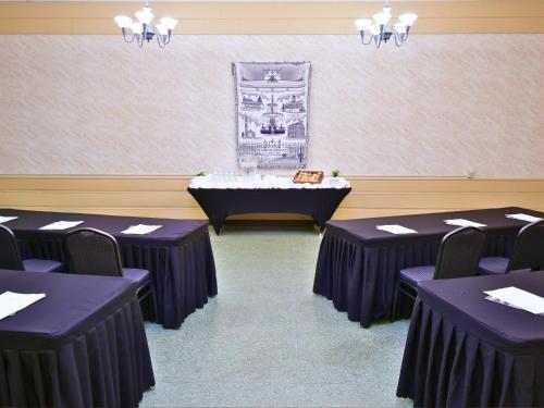 Clifty Inn - photo 3