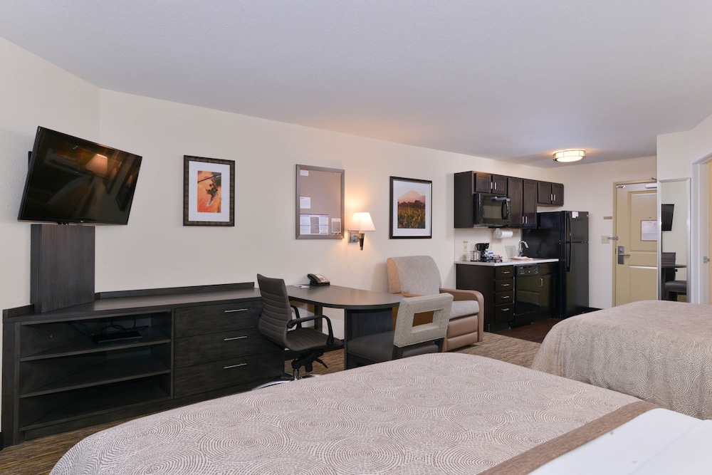 Candlewood Suites Casper by IHG - photo 9