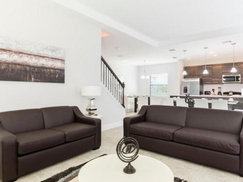 Beautiful 6 Bed Pool Home Balmoral Resort 6sltsfp2 6 Bedroom Home by RedAwning - photo 2