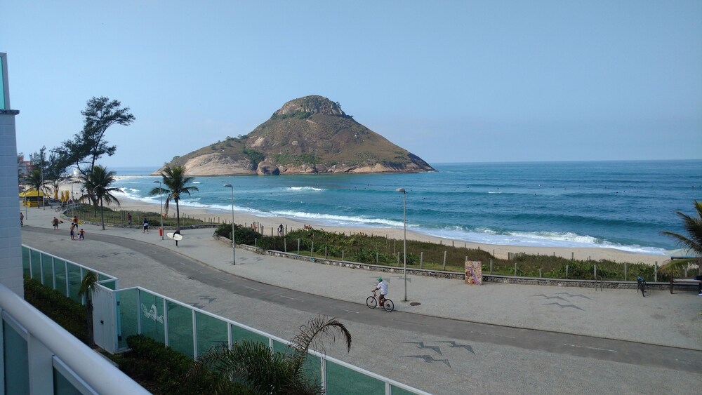 Reserva Pontal Beach — 4-Star Luxury Hotel in Rio De Janeiro, Brasil