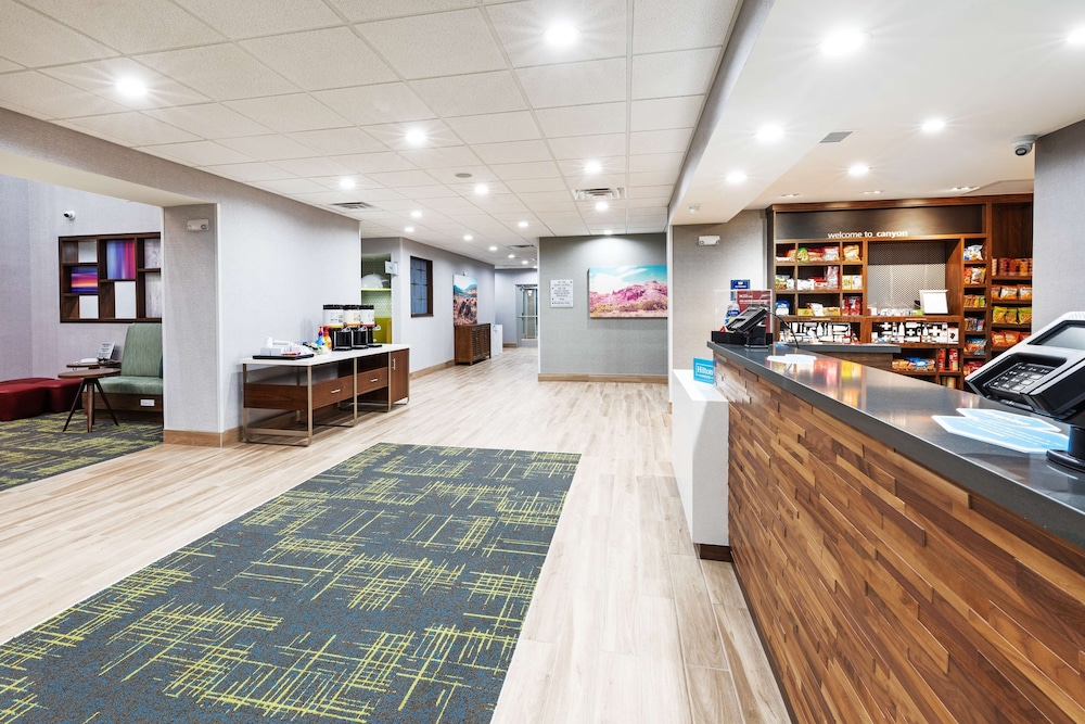 Hampton Inn & Suites by Hilton Canyon - photo 8