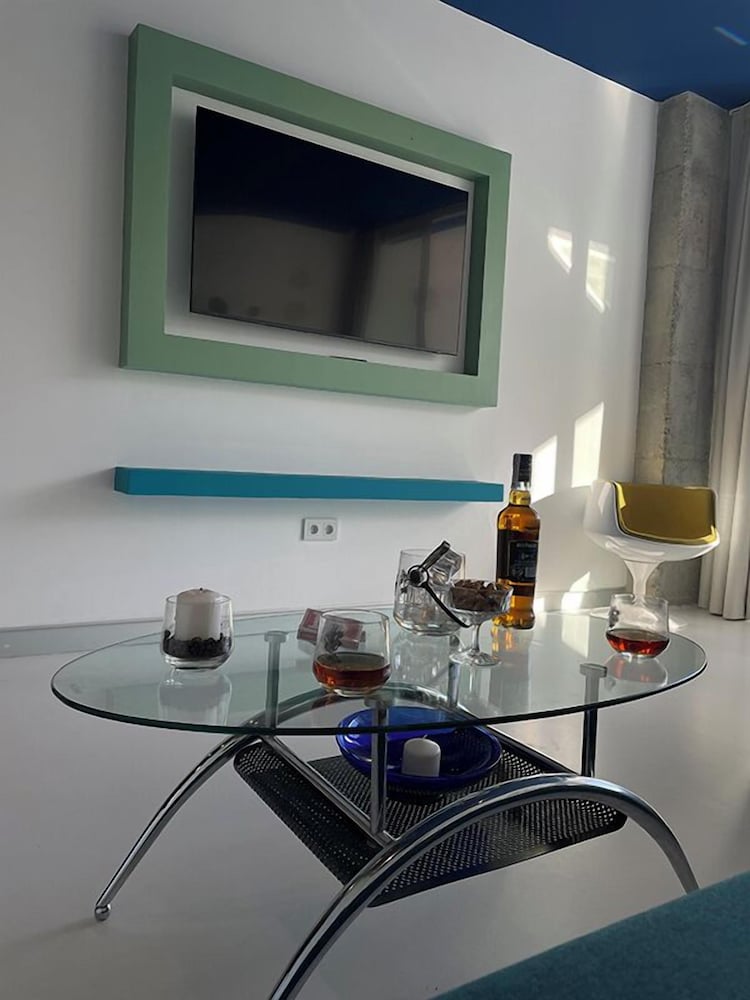 LaHola Glam Suites — Torremolinos — photo 3