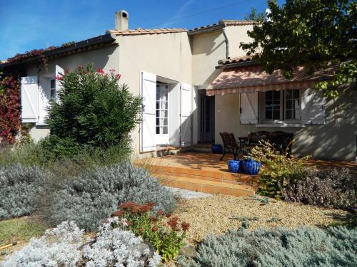 Les Lauriers - carbon neutral hotel in Limoux