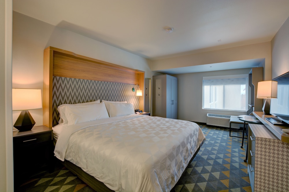 Holiday Inn Salem an IHG Hotel - photo 11