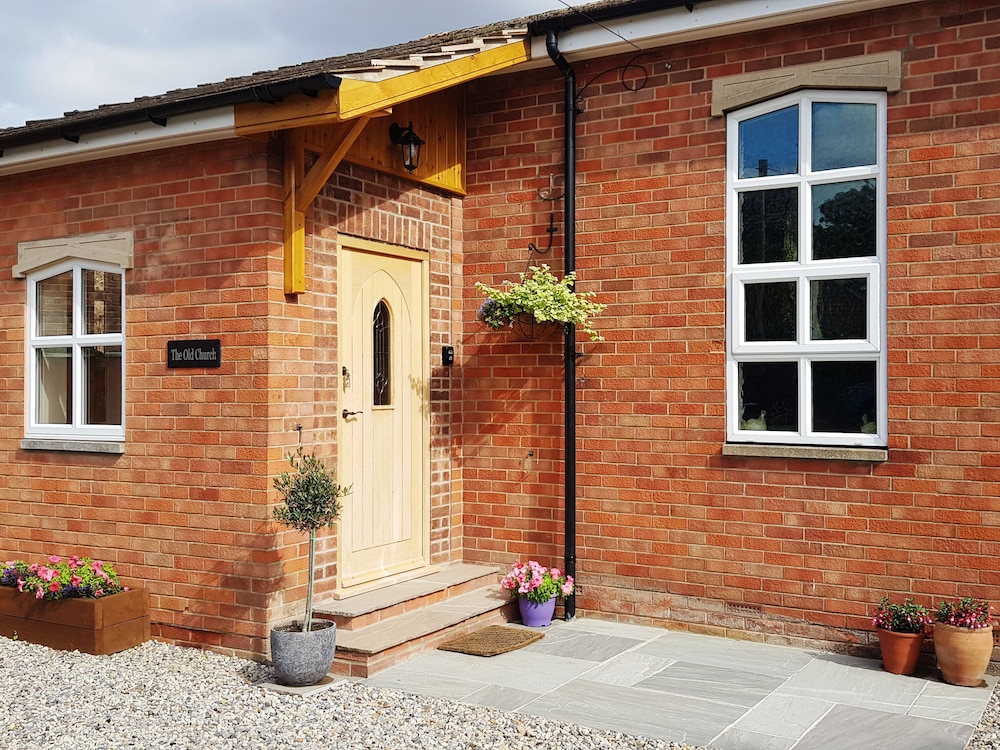 The Old Church — 4-Star Luxury Hotel in York, United Kingdom