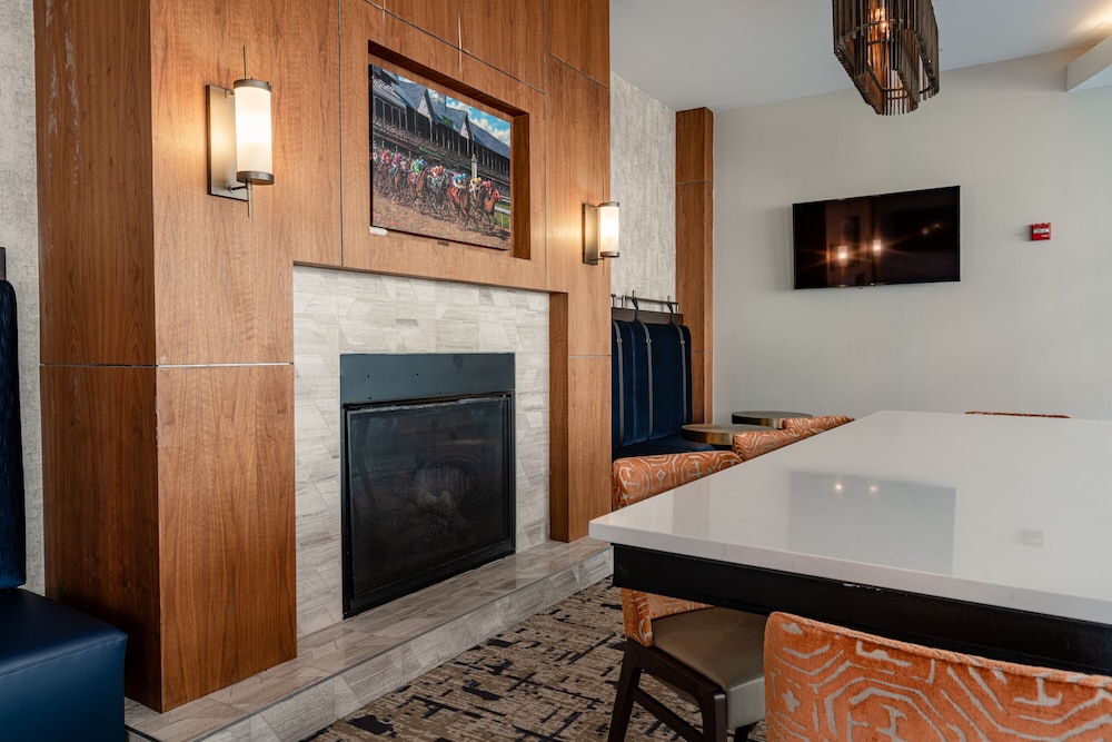 Hilton Garden Inn Louisville Downtown - photo 15
