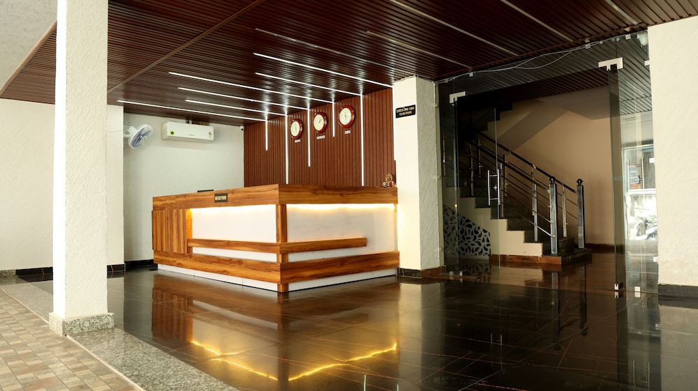 Hotel Blue Pine — Haridwar