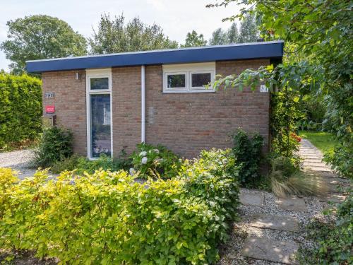 Holiday home right on the Veerse Meer — 4-Star Luxury Hotel in Wolphaartsdijk, Netherlands