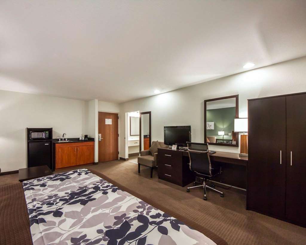Sleep Inn & Suites Edmond near University - photo 18