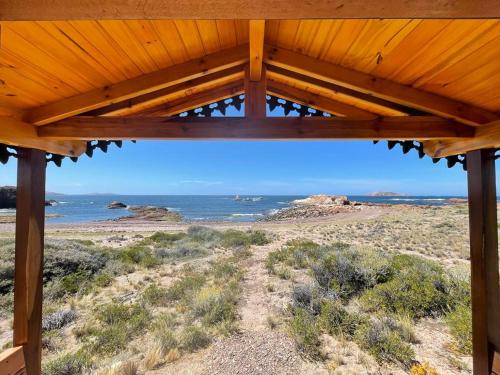 Isla Leones Camps - last minute hotel in Camarones