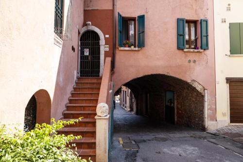 Carpione By Case al Lago — 4-Star Luxury Hotel in Desenzano Del Garda, Italy