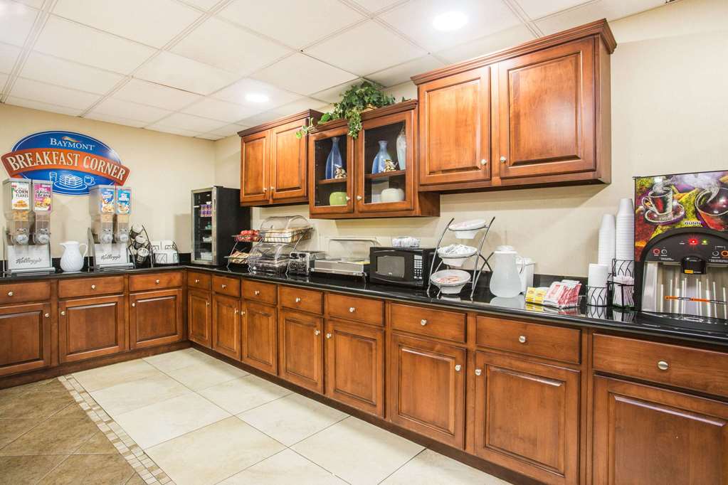Baymont by Wyndham Savannah South - photo 37