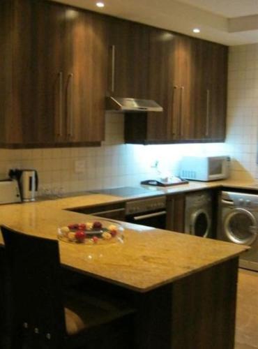 Prospect Luxury Apartments — 4-Star Luxury Hotel in Germiston, South Africa