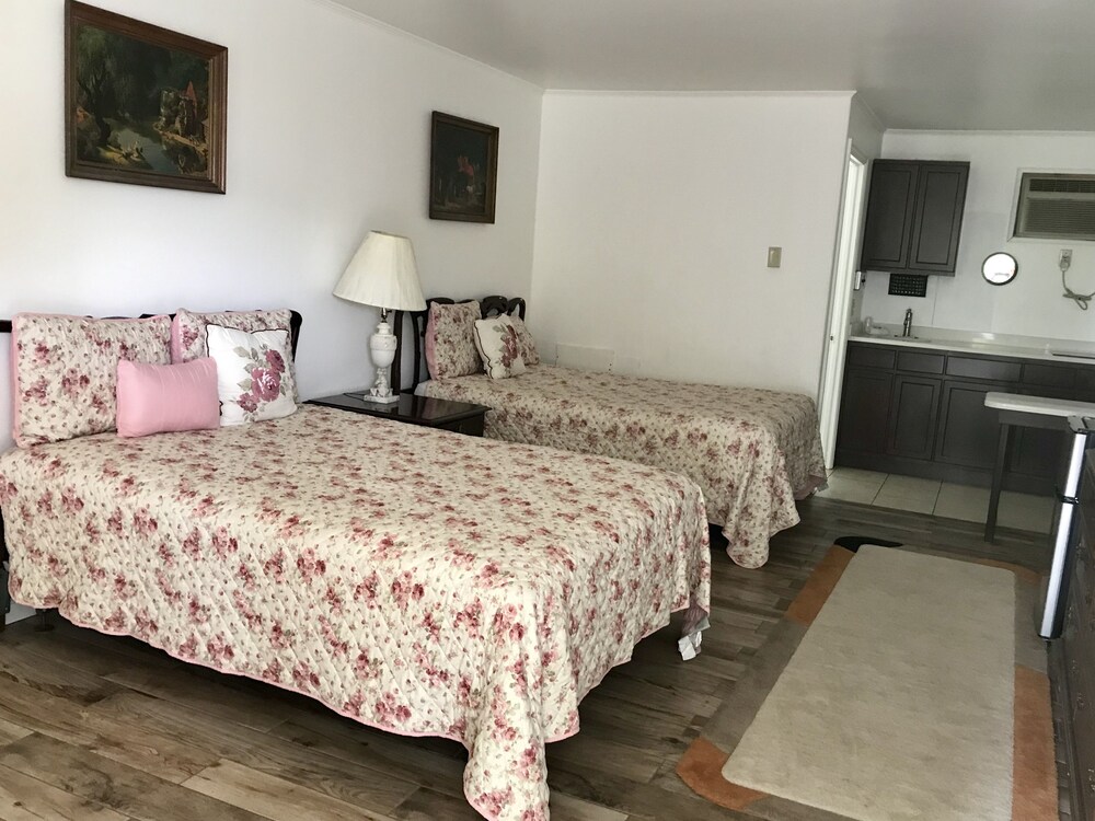 Sunset Valley Motel - photo 14