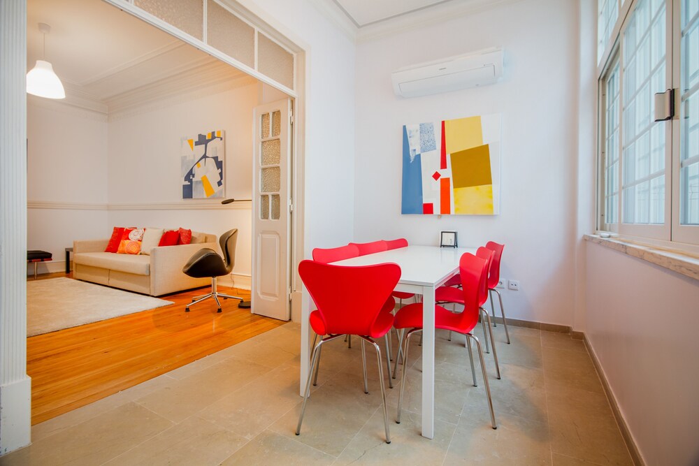 Bairro Azul Apartment — 4-Star Luxury Hotel in Lisbon, Portugal