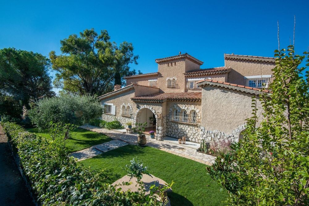 Bastide Les 3 Portes — Saint Paul De Vence