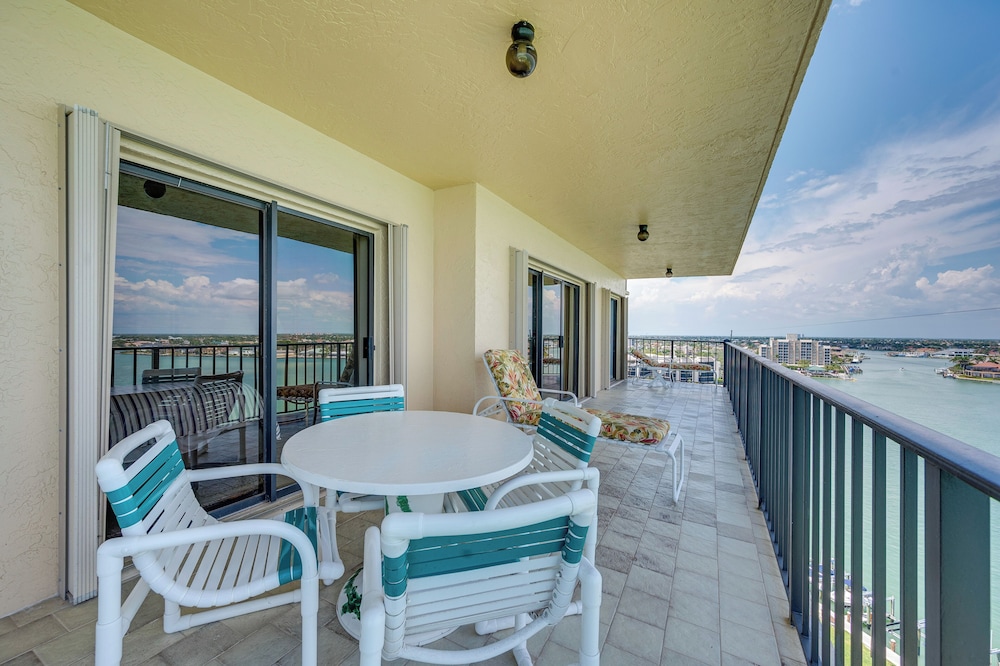 Marco Island Condo w Ocean Views Resort Perks - photo 13