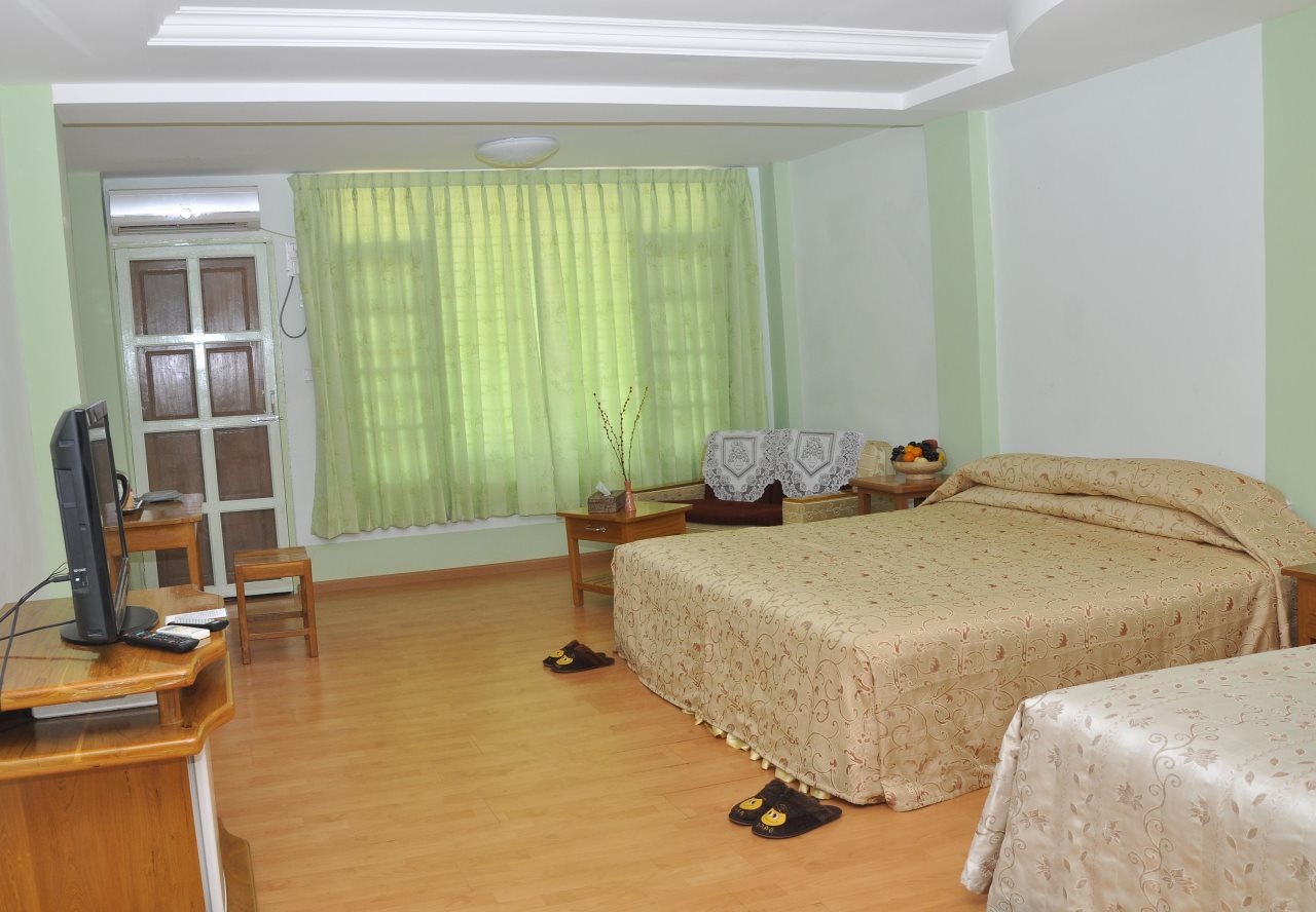 Cherry May Hotel — Pyin Oo Lwin — photo 2
