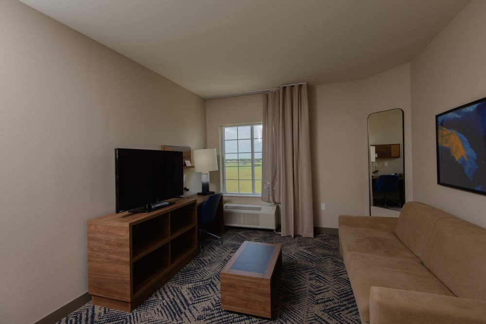 Candlewood Suites Corpus Christi Portland by IHG - photo 25