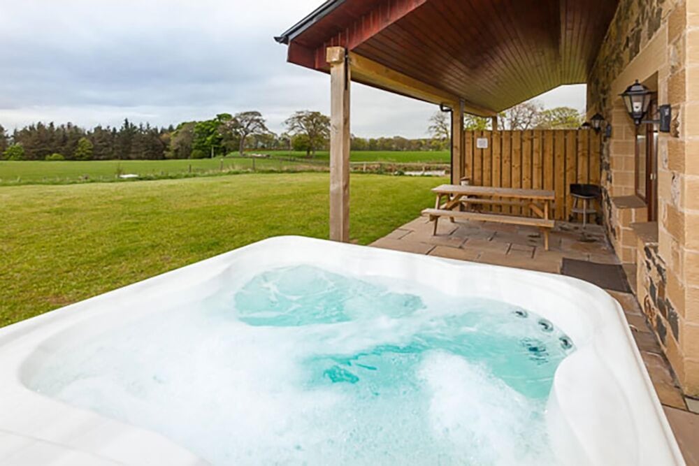 Williamscraig Holiday Cottages — 4-Star Luxury Hotel in Linlithgow, United Kingdom