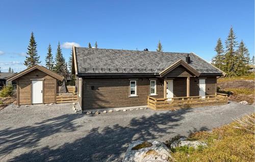 Stunning Home In Sjusjøen With Sauna — 5-Star Luxury Hotel in None, Norway
