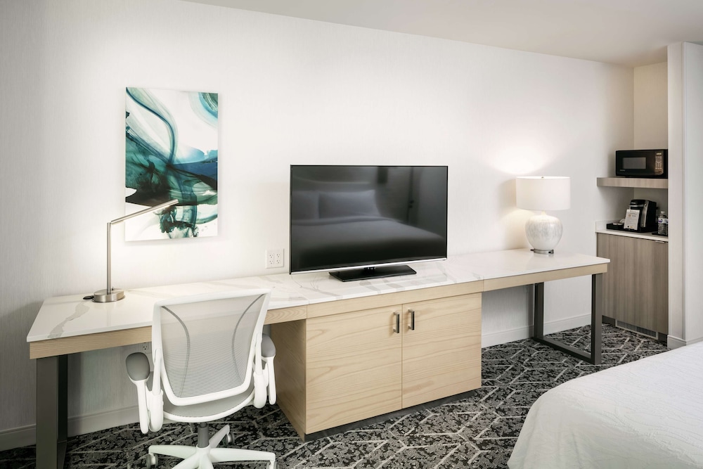 Hilton Garden Inn Seattle Bellevue Downtown WA - photo 10