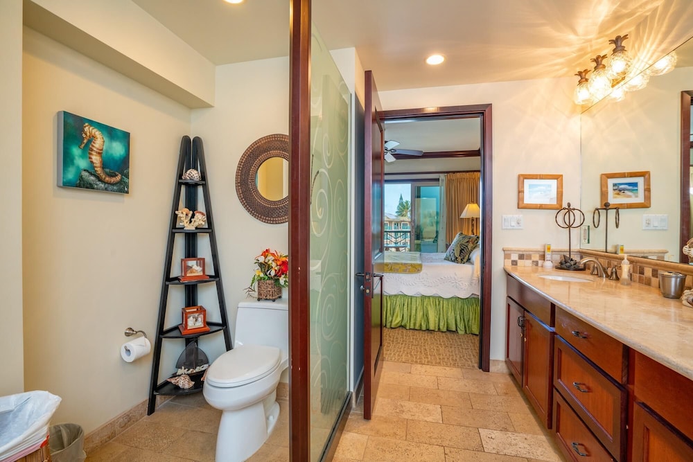 Waipouli Beach Resort E 406 - photo 18