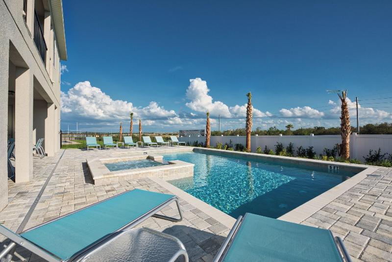 Encore Resort Vacation Homes & Waterpark - photo 113