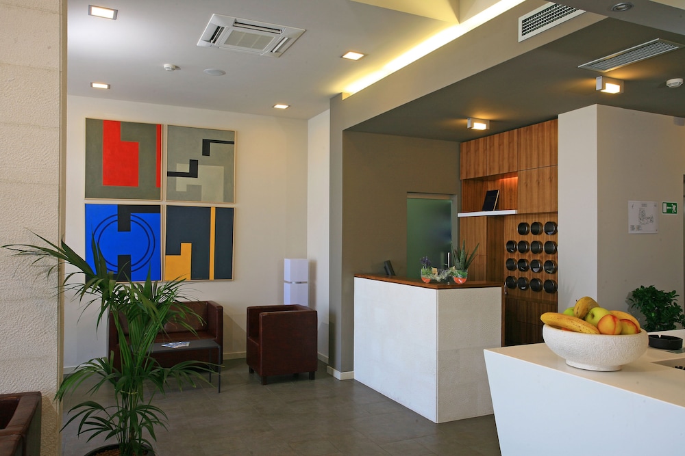Hotel Vrilo — Postira — photo 2