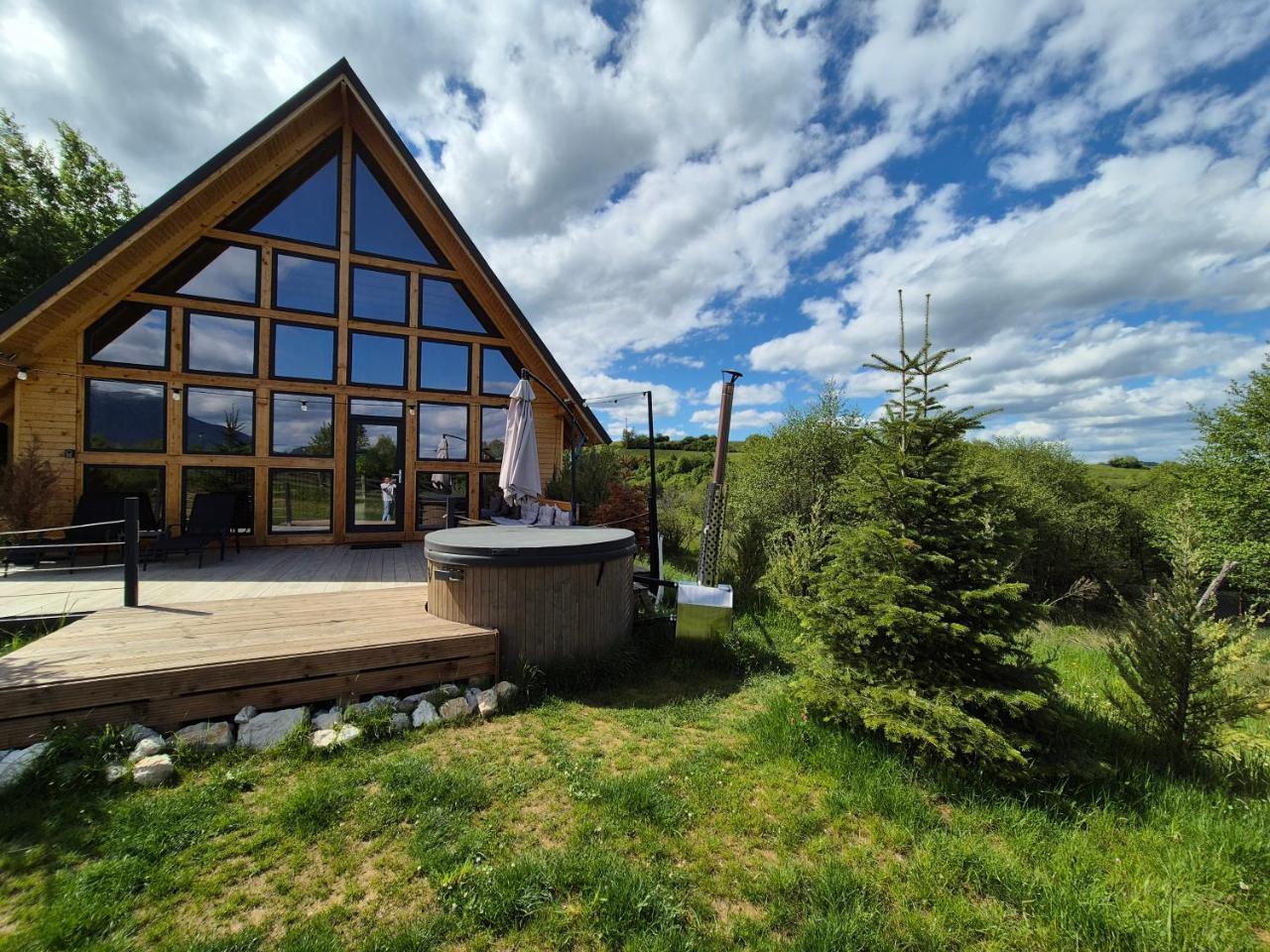 Cabana Timbernest in Bran, Romania