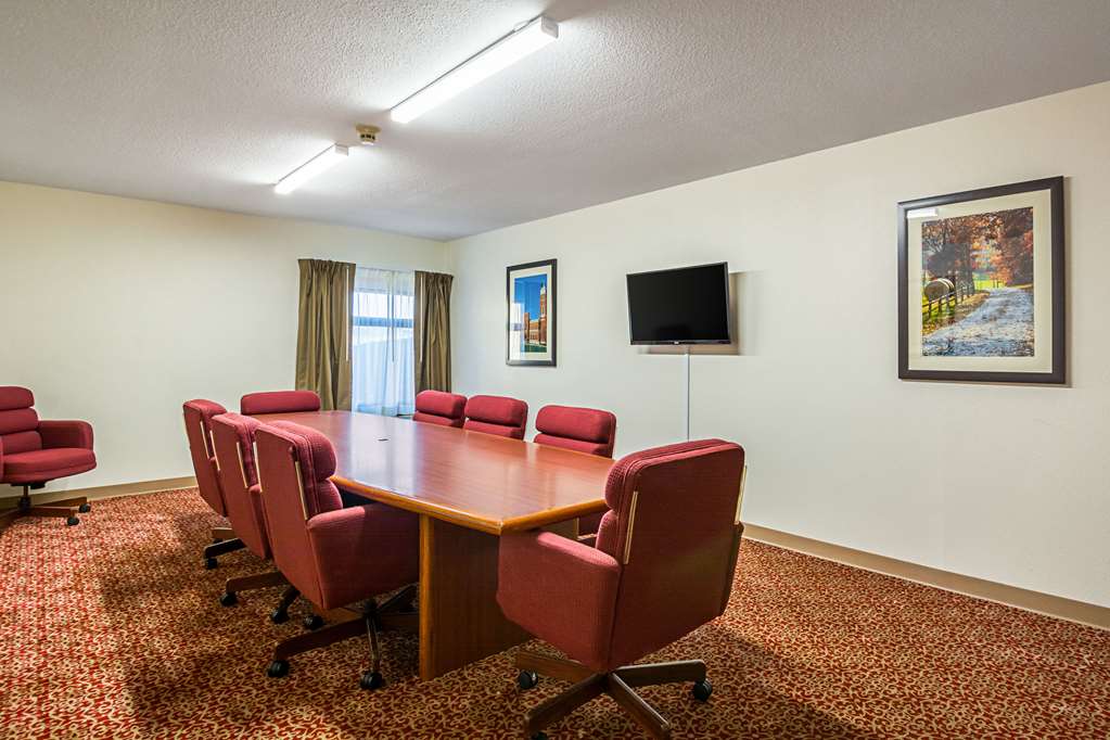 Quality Inn & Suites Greensburg I 74 - photo 27