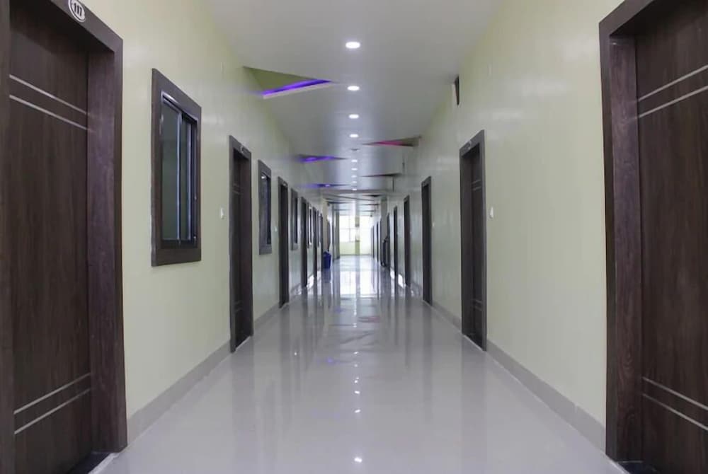 Kalpshil Hotel — hotel in Ashta