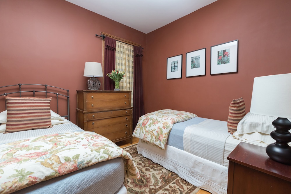 Chicago Guest House Wrigleyville - photo 6