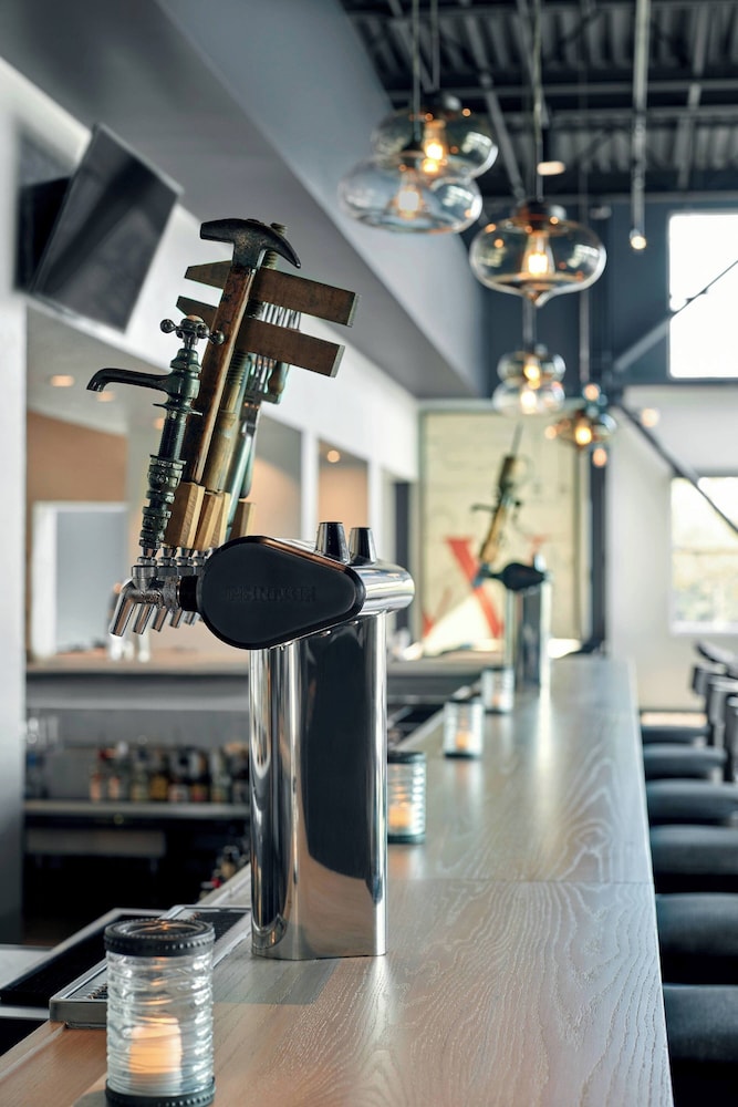Delta Hotels by Marriott Milwaukee Northwest - photo 20